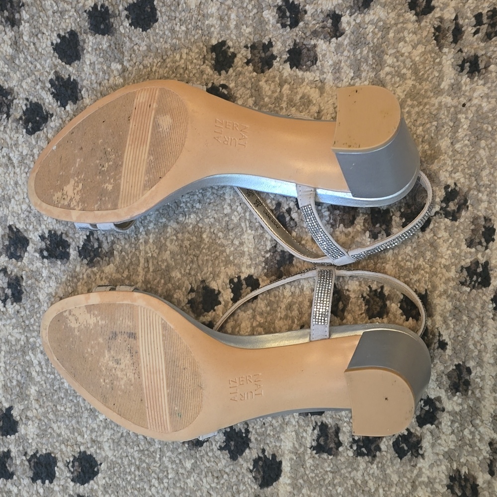Naturalizer Sparkling Silver Strappy Heels 8.5m - Picture 4 of 6